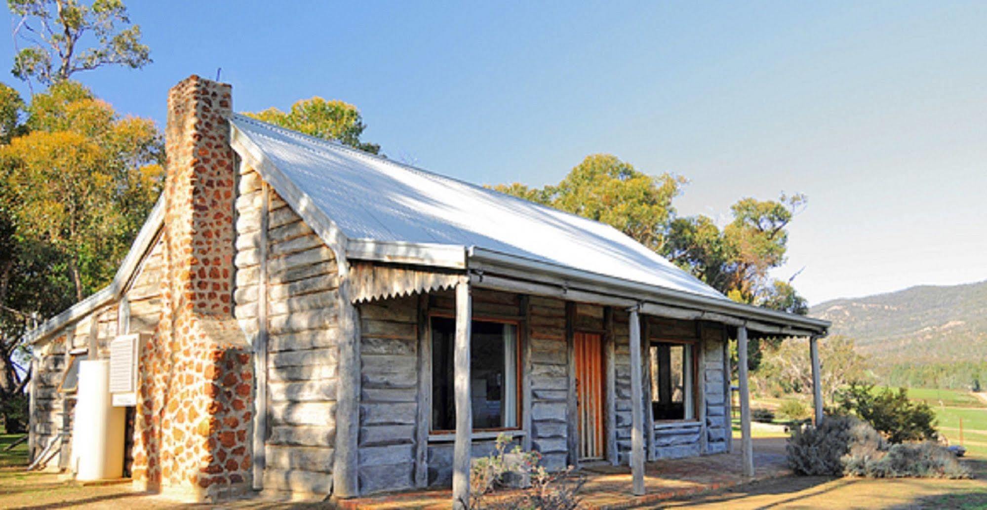 Grampians Pioneer Cottages Halls Gap Kültér fotó